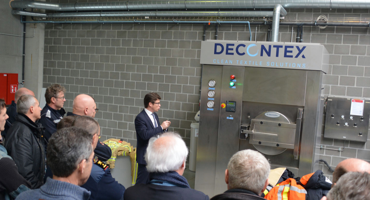 Decontex washing machine