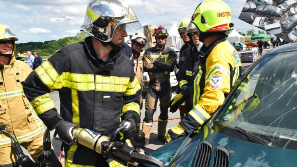 Extrication demonstration during Technical Days 2016