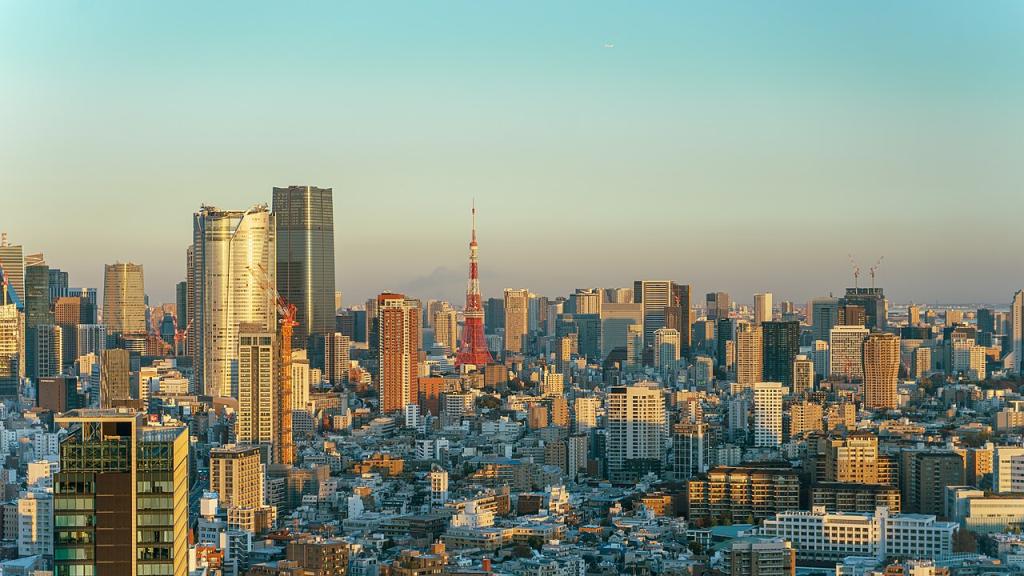 A panoramic view of Minato City, as captured from Shibuya Stream's 35th floor. Date	4 December 2023, 16:08:46 Source	Own work Author	David Kernan Camera location	35° 39′ 25.14″ N, 139° 42′ 13″ E  Heading=70° Kartographer map based on OpenStreetMap.