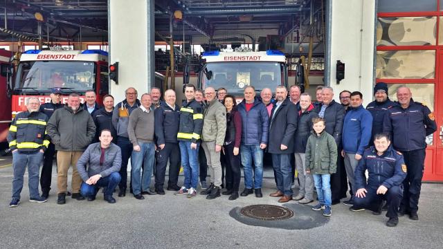 Thomas Reuter (Germany) was elected as the head of the CTIF international firefighting competition commission, and Ludwig Laut (Austria) was elected as the head of the international firefighting competition.